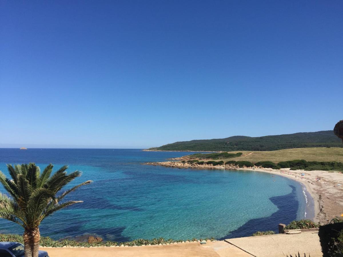 Ajaccio magnifique T2 37m2 centre ville vue mer au bord de la plage Neuf 4 couchages balcon parking privé fermé Clim wifi Exterior foto
